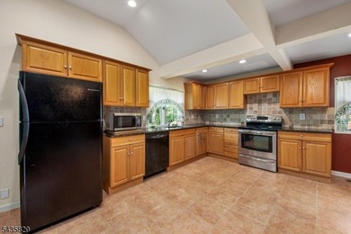 Charming Lakefront cottage home in the Mount Laurel Estates - photo 14