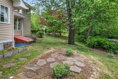 Charming Lakefront cottage home in the Mount Laurel Estates - photo 25