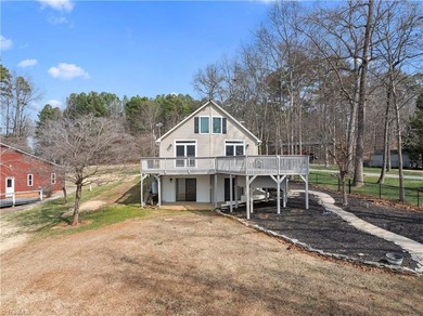 High Rock Lake Home For Sale in Lexington North Carolina