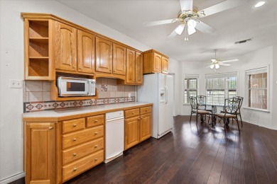 Great Lake Views! 3/2/4 on 1 Acre! - photo 12