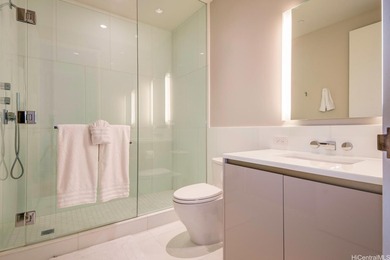 A rare 1-bedroom residence featuring 2 full bathrooms, this - photo 8