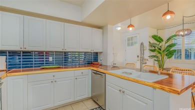 Embrace the ultimate resort lifestyle in this rare, single-level - photo 8