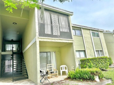 Lake Condo For Sale in Altamonte Springs, Florida