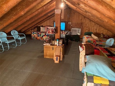 Log cabin ready to enjoy. Lake views and great location with - photo 12