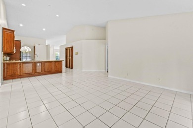 Welcome to a beautifully maintained 3 bedrooms and 2 bathrooms - photo 15