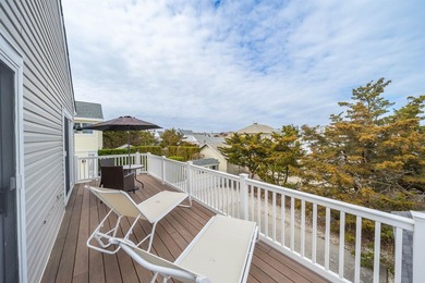 Perfectly positioned on one of Avalon's quietest blocks, welcome - photo 16