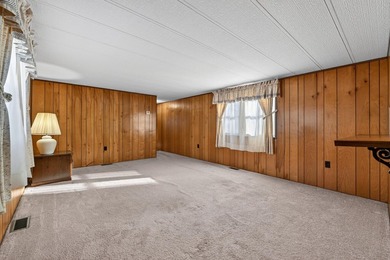 Welcome to 59 Sandalwood Circle, a well maintained mobile home - photo 16