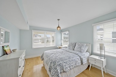 Perfectly positioned on one of Avalon's quietest blocks, welcome - photo 21