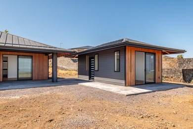 Brand new modern luxury home with Resort-Style Amenities & - photo 22