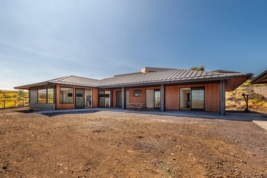 Brand new modern luxury home with Resort-Style Amenities & - photo 25