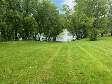 Lake Lot For Sale in Burkesville, Kentucky