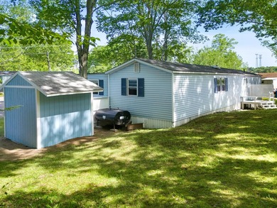 Welcome to 59 Sandalwood Circle, a well maintained mobile home - photo 36