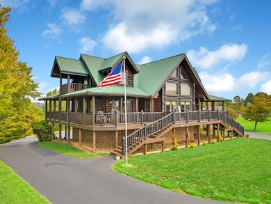 Douglas Lake Home For Sale in Dandridge Tennessee