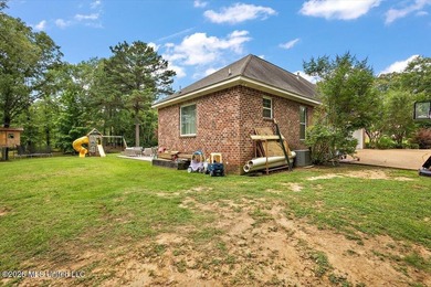 Welcome to 6 Red Head Pointe in Raymond! Tucked away in a quiet - photo 43