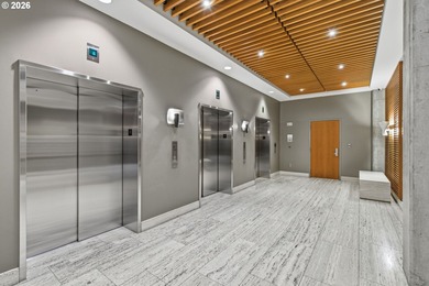 Stylish unit in a gleaming glass tower with stunning views of