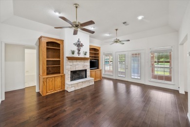 Great Lake Views! 3/2/4 on 1 Acre! - photo 7