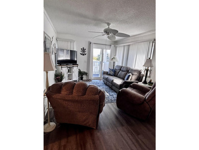 This is the Shore Drive condo that you've been waiting for!! - photo 5