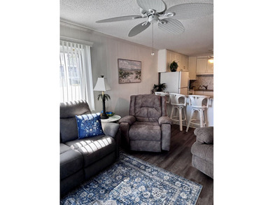 This is the Shore Drive condo that you've been waiting for!! - photo 6