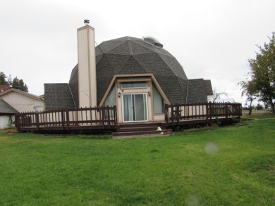 Lake Home For Sale in Chiloquin, Oregon