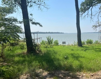 Lake Lot For Sale in Newark, Texas