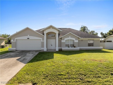 Cape Coral Area Home For Sale in Cape Coral Florida