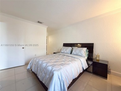 Stunning 3-Bedroom Townhouse 2 baths in the Puerto Bello - photo 22