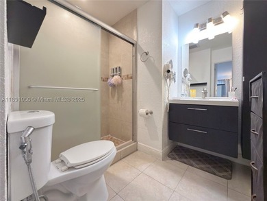 Stunning 3-Bedroom Townhouse 2 baths in the Puerto Bello - photo 25