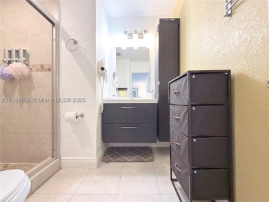 Stunning 3-Bedroom Townhouse 2 baths in the Puerto Bello - photo 27