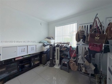 Stunning 3-Bedroom Townhouse 2 baths in the Puerto Bello - photo 32