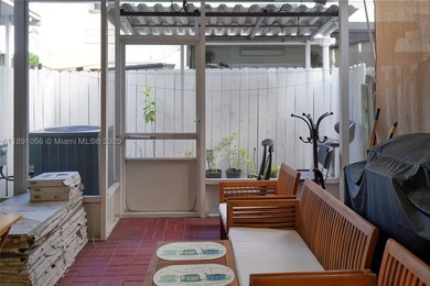 Stunning 3-Bedroom Townhouse 2 baths in the Puerto Bello - photo 33