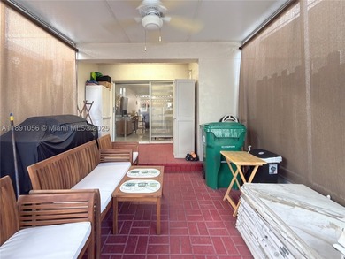 Stunning 3-Bedroom Townhouse 2 baths in the Puerto Bello - photo 34