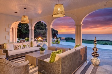 A Private 4-Acre Coastal Compound Nearly Impossible to Replicate - photo 3