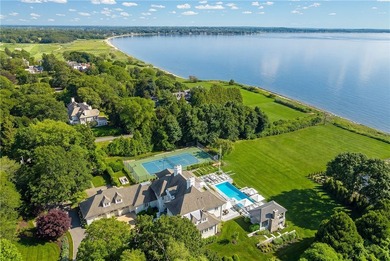 A Private 4-Acre Coastal Compound Nearly Impossible to Replicate - photo 4