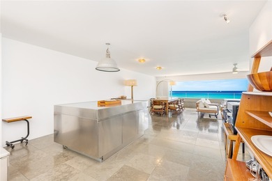 Rare opportunity to own a unique combined oceanfront residence - photo 3