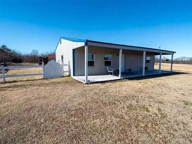 (private lake, pond, creek) Home For Sale in Okemah Oklahoma
