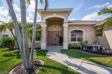 Welcome to this beautiful home with a heated pool and a fenced - photo 3