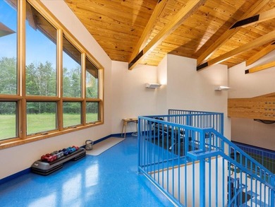 Experience a level of luxury and recreation rarely found in the - photo 19