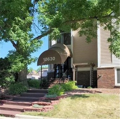 (private lake, pond, creek) Condo For Sale in Plymouth Minnesota