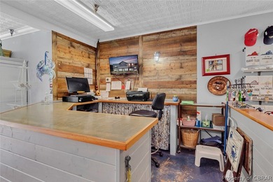 First offering on one of the very few buildings in Downtown