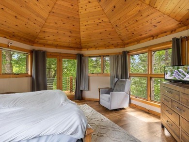 Experience a level of luxury and recreation rarely found in the - photo 26