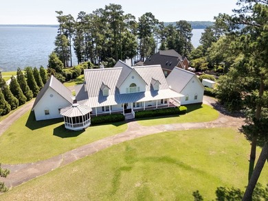 Welcome to your dream home in the prestigious Country Club of - photo 33