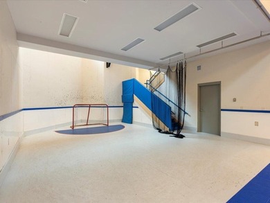 Experience a level of luxury and recreation rarely found in the - photo 47