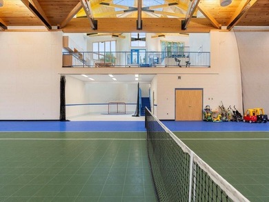 Experience a level of luxury and recreation rarely found in the - photo 48