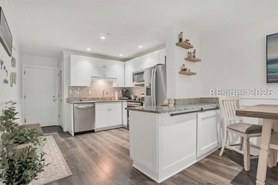 Don't miss this beautiful, fully furnished, turn- key - photo 9