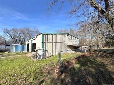 This property sells in addition to another, read full - photo 6