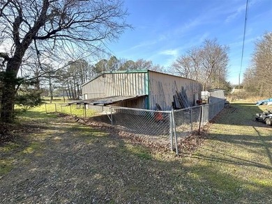 This property sells in addition to another, read full - photo 8