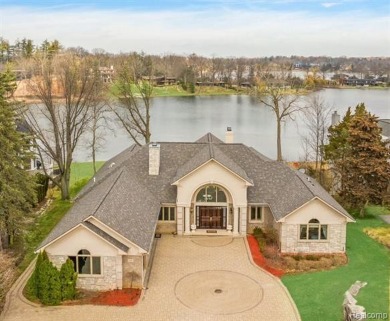 Lower Long Lake Home Sale Pending in Bloomfield Hills Michigan