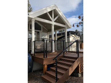 Pend Oreille River Home For Sale in Usk Washington