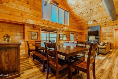 GORGEOUS TURN-KEY LUXURY CABIN first time truly on the market - photo 14