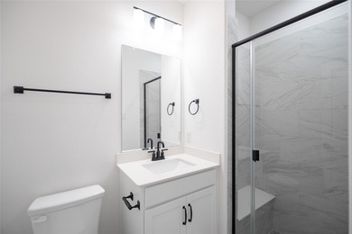 Welcome home to the Summerfield-a beautifully designed Beazer - photo 22